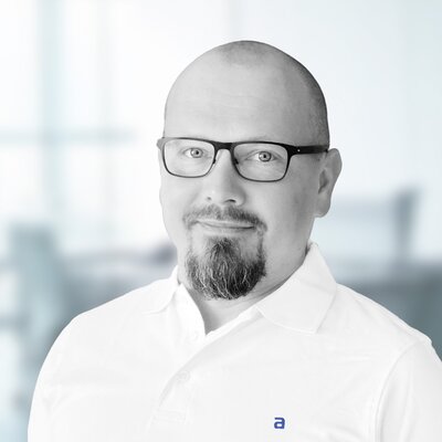 Jaroslaw Pluschke